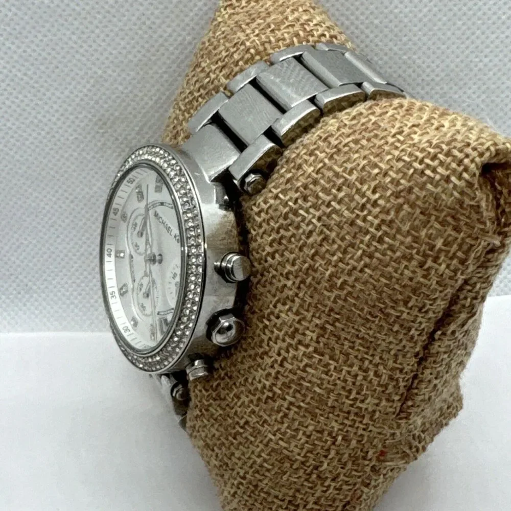 Michael Kors MK5353 Womens Silver Stainless Steel Analog Dial Wrist Watch JNA406